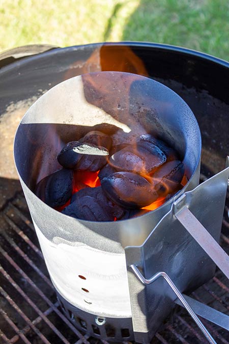 Chimenea de encendido para barbacoa
